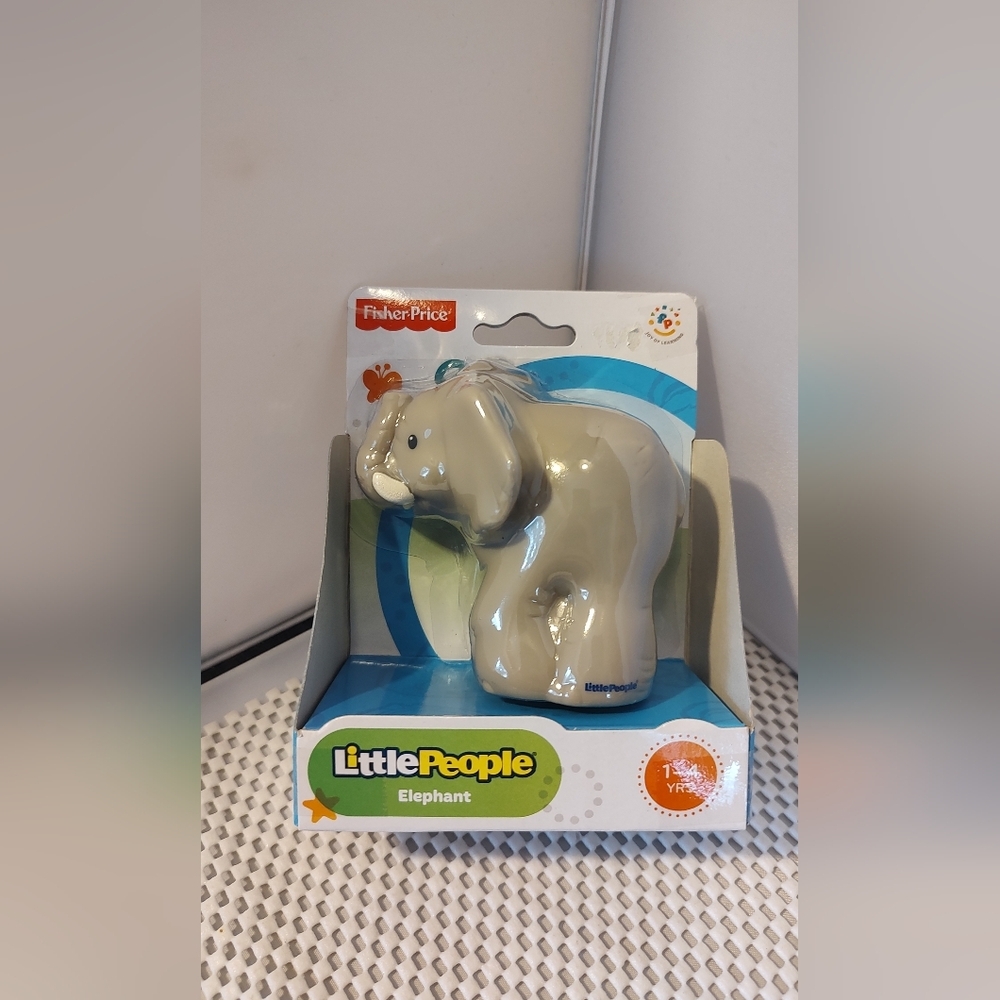 Little People Elephant Fisher Price Age 1-4 Years NWT